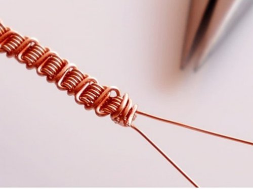 Erika Pal's Triple Strand Braided Wire Bracelet - , Contemporary Wire Jewelry, Wire Wrapping, Wrapping, Wire Wrapping Jewelry, Weaving, Wire Weaving, Weaving Wire, tuck the wires behind the braid