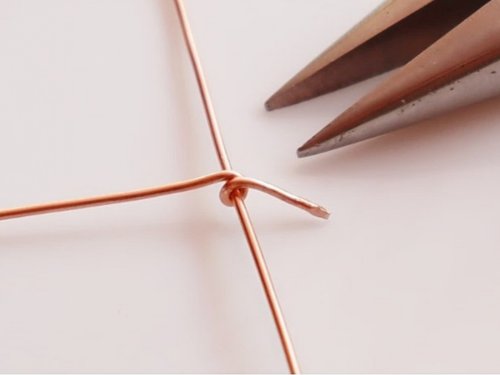 Erika Pal's Triple Strand Braided Wire Bracelet - , Contemporary Wire Jewelry, Wire Wrapping, Wrapping, Wire Wrapping Jewelry, Weaving, Wire Weaving, Weaving Wire, wrap the wire around the other