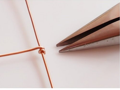 Erika Pal's Triple Strand Braided Wire Bracelet - , Contemporary Wire Jewelry, Wire Wrapping, Wrapping, Wire Wrapping Jewelry, Weaving, Wire Weaving, Weaving Wire, trim the extra wire