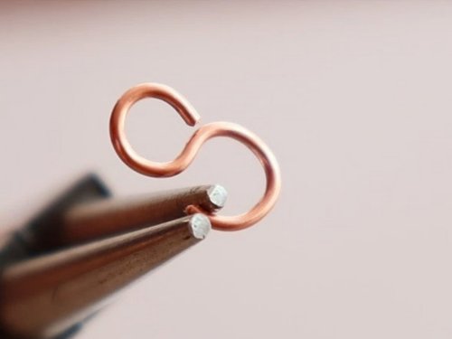 Erika Pal's Triple Strand Braided Wire Bracelet - , Contemporary Wire Jewelry, Wire Wrapping, Wrapping, Wire Wrapping Jewelry, Weaving, Wire Weaving, Weaving Wire, start to close the other side of the s-hook