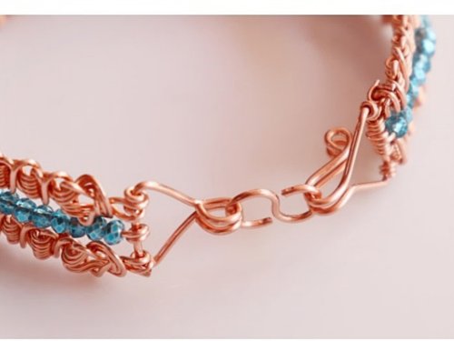 Erika Pal's Triple Strand Braided Wire Bracelet - , Contemporary Wire Jewelry, Wire Wrapping, Wrapping, Wire Wrapping Jewelry, Weaving, Wire Weaving, Weaving Wire, hook and loop