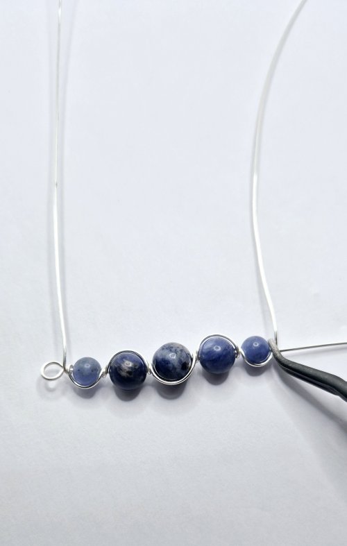 Natalie Patten's Graduated Bead Component - , Contemporary Wire Jewelry, Wire Wrapping, Wrapping, Wire Wrapping Jewelry, add the small bead