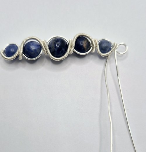 Natalie Patten's Graduated Bead Component - , Contemporary Wire Jewelry, Wire Wrapping, Wrapping, Wire Wrapping Jewelry, wrap the coiling around the end of the beads