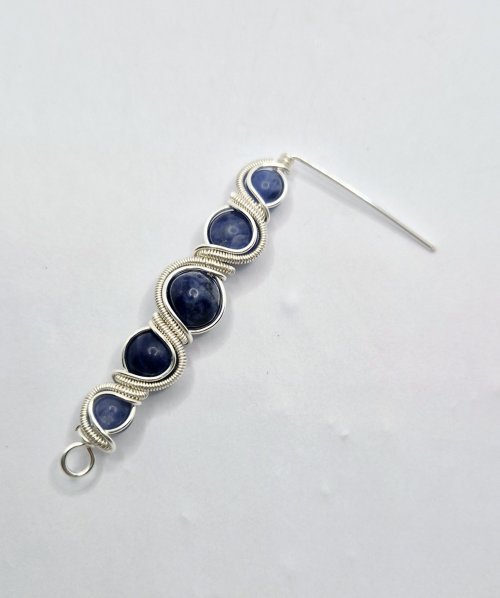 Natalie Patten's Graduated Bead Component - , Contemporary Wire Jewelry, Wire Wrapping, Wrapping, Wire Wrapping Jewelry, begin a simple loop