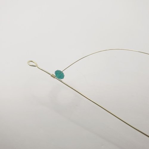 Natalie Patten's Simple Beaded Bangle Bracelet - , Contemporary Wire Jewelry, Wire Wrapping, Wrapping, Wire Wrapping Jewelry, add a bead