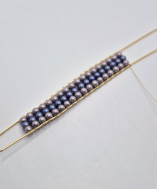 Natalie Patten's Channel-set Beaded Cuff Bracelet - , Contemporary Wire Jewelry, Wire Wrapping, Wrapping, Wire Wrapping Jewelry, continue adding 3-bead rows
