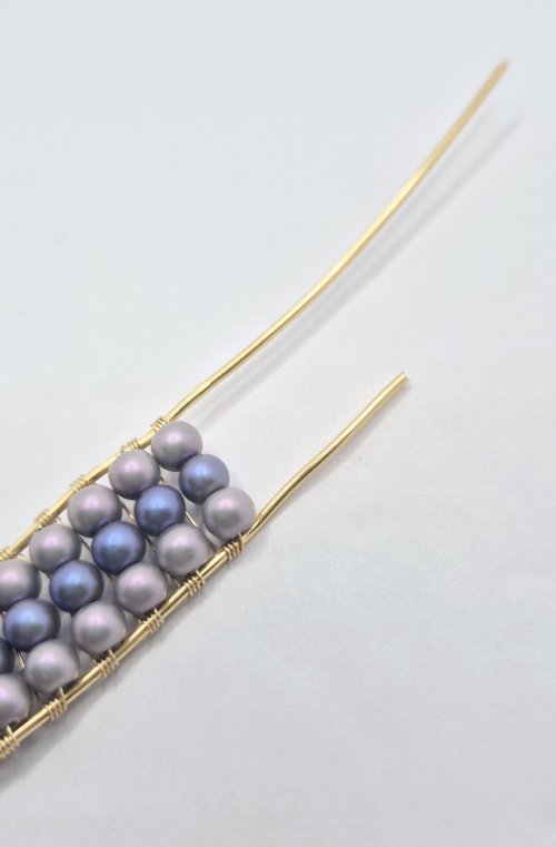 Natalie Patten's Channel-set Beaded Cuff Bracelet - , Contemporary Wire Jewelry, Wire Wrapping, Wrapping, Wire Wrapping Jewelry, make matching spirals on the other end