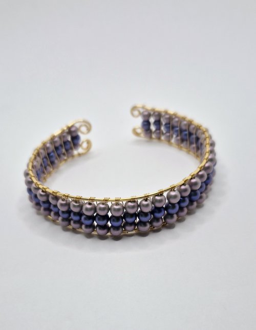 Natalie Patten's Channel-set Beaded Cuff Bracelet - , Contemporary Wire Jewelry, Wire Wrapping, Wrapping, Wire Wrapping Jewelry, shape the cuff