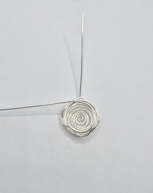 Natalie Patten's Birds Nest Pendant - , Contemporary Wire Jewelry, Wire Wrapping, Wrapping, Wire Wrapping Jewelry, Weaving, Wire Weaving, Weaving Wire, Bring the wire back to the inside