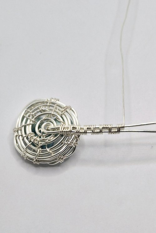 Natalie Patten's Birds Nest Pendant - , Contemporary Wire Jewelry, Wire Wrapping, Wrapping, Wire Wrapping Jewelry, Weaving, Wire Weaving, Weaving Wire, Create a figure eight