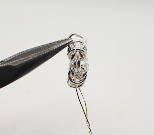 Natalie Patten's Byzantine Chainmaille Earrings - , Chain Maille Jewelry, Chain Maille, chain mail, chainmaille, chainmail, , Create a knot again