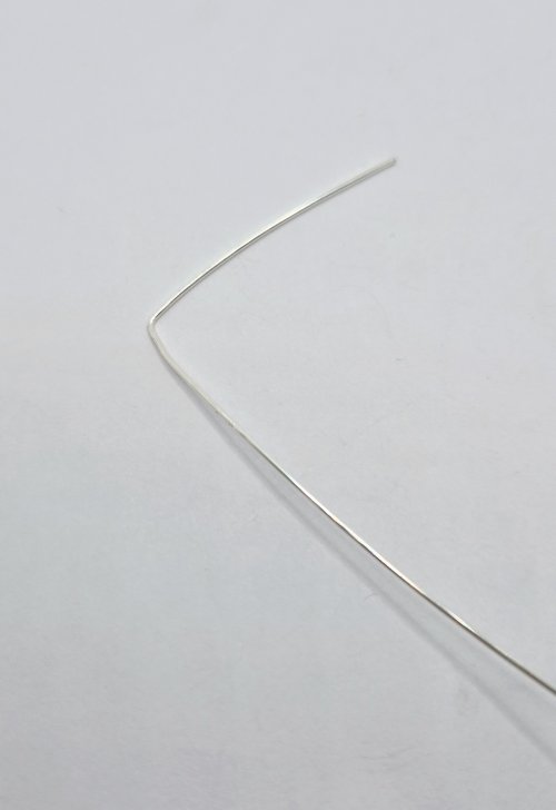 Natalie Patten's Lotus Pendant - , Contemporary Wire Jewelry, Wire Wrapping, Wrapping, Wire Wrapping Jewelry, Straighten wire and measure