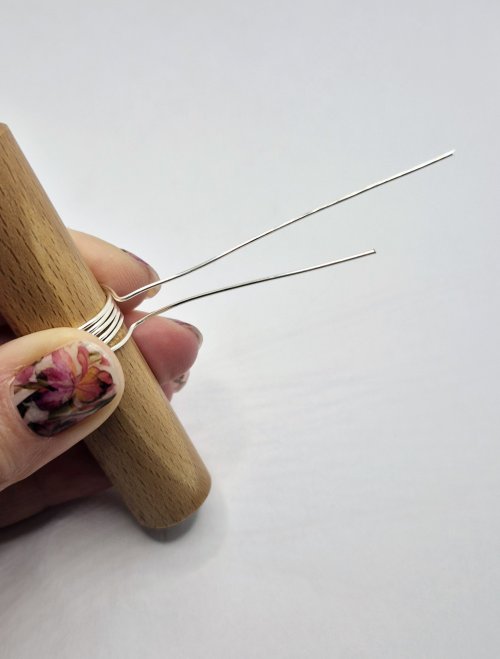 Natalie Patten's Lotus Pendant - , Contemporary Wire Jewelry, Wire Wrapping, Wrapping, Wire Wrapping Jewelry, Trim off reel