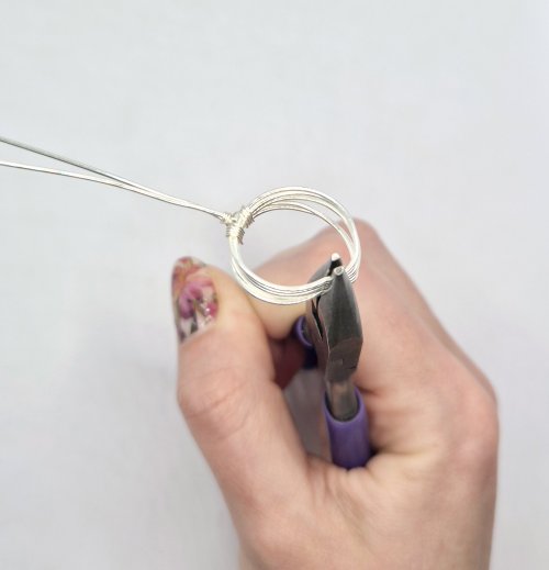 Natalie Patten's Lotus Pendant - , Contemporary Wire Jewelry, Wire Wrapping, Wrapping, Wire Wrapping Jewelry, Create petals