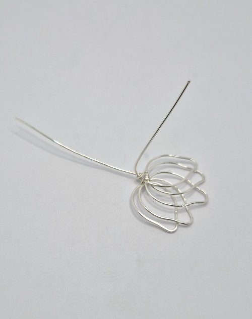 Natalie Patten's Lotus Pendant - , Contemporary Wire Jewelry, Wire Wrapping, Wrapping, Wire Wrapping Jewelry, Bend wire 