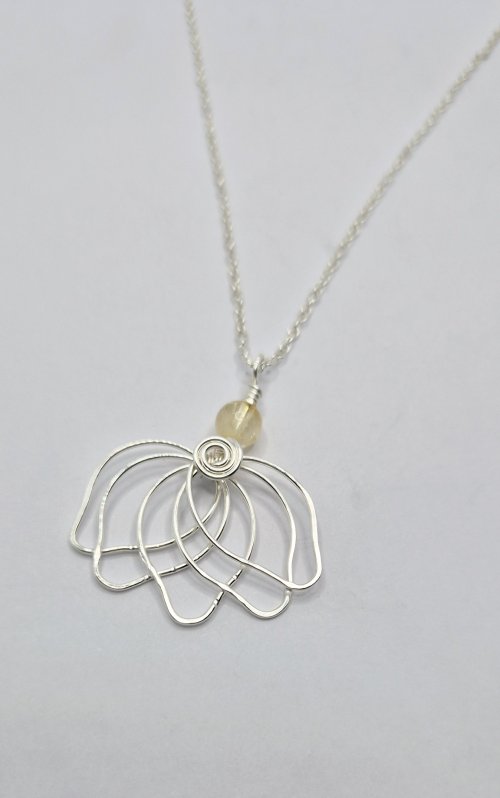 Natalie Patten's Lotus Pendant - , Contemporary Wire Jewelry, Wire Wrapping, Wrapping, Wire Wrapping Jewelry, Add chain