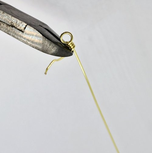 Natalie Patten's Planet Jewellery - , Contemporary Wire Jewelry, Wire Wrapping, Wrapping, Wire Wrapping Jewelry, cut off excess and tuck end in