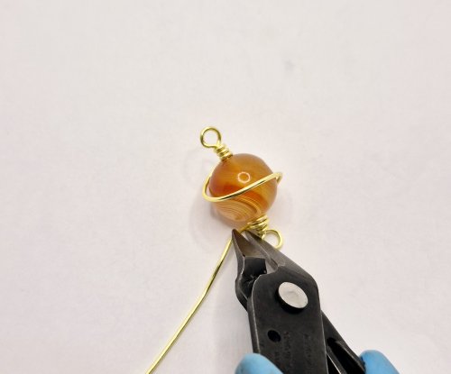 Natalie Patten's Planet Jewellery - , Contemporary Wire Jewelry, Wire Wrapping, Wrapping, Wire Wrapping Jewelry, cut of excess wire