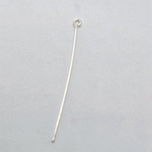 Natalie Patten's Herringbone Weave Connectors - , Contemporary Wire Jewelry, Making Chain, Chain Making , Findings, Clasps, Components, Wire Wrapping, Wrapping, Wire Wrapping Jewelry, The loop should be positioned so that it sits centrally 