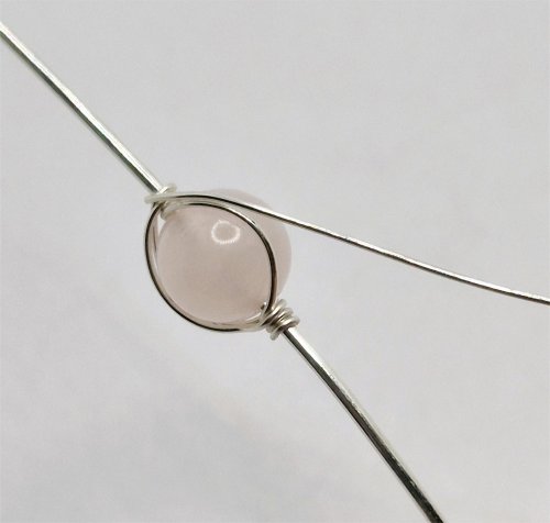 Natalie Patten's Herringbone Weave Connectors - , Contemporary Wire Jewelry, Making Chain, Chain Making , Findings, Clasps, Components, Wire Wrapping, Wrapping, Wire Wrapping Jewelry, Turn the pin around