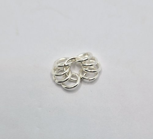 Natalie Patten's Byzantine Diamond Chainmaille - , Chain Maille Jewelry, Chain Maille, chain mail, chainmaille, chainmail, , Attach 8 of the medium rings 