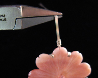 Sherrie Lingerfelt's Solitary Flower Pendant - , Classic Wire Jewelry, Wire Wrapping, Wrapping, Wire Wrapping Jewelry, 