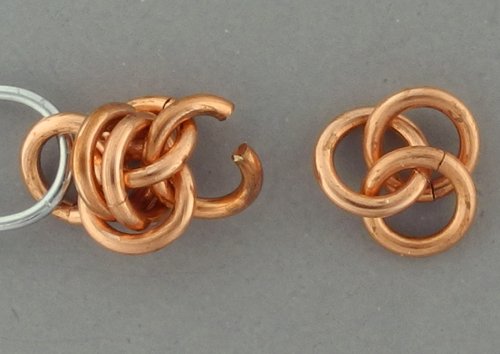 Marilyn Gardiner's Barrel Weave Bracelet - , Chain Maille Jewelry, Making Chain, Chain Making , Connecting components with jump rings and flat nose pliers