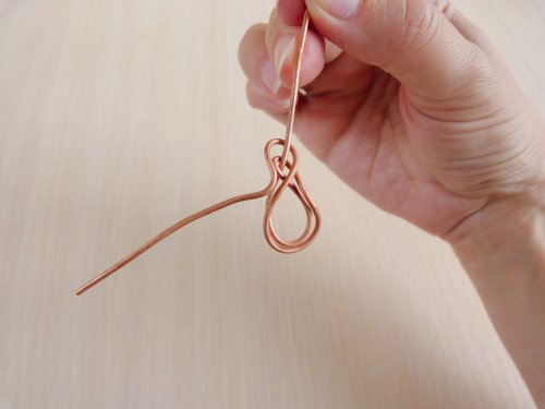 Oksana Truhan's Elegant Pendant - , Contemporary Wire Jewelry, Weaving, Wire Weaving, Weaving Wire, wrap around the neck 