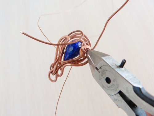 Oksana Truhan's Elegant Pendant - , Contemporary Wire Jewelry, Weaving, Wire Weaving, Weaving Wire, make another frame