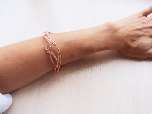 Oksana Truhan's Woven Amethyst Focal Bracelet  - , Wire Weaving, Wire Wrapping, Wrapping, Wire Wrapping Jewelry, Weaving, Wire Weaving, Weaving Wire, finished bracelet frame
