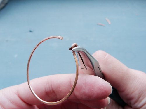 Oksana Truhan's Woven Wire Hoops - , Wire Weaving, Lashing, Wire Lashing, Loops, Wire Loop, Wrapped Wire Loop, Spirals, Wire Spiral, Spiral Wire Wrap, Oxidizing Wire, Oxidizing, Antiquing Wire, Antiquing, Wire Wrapping, Wrapping, Wire Wrapping Jewelry, Weaving, Wire Weaving, Weaving Wire, turn up the loop