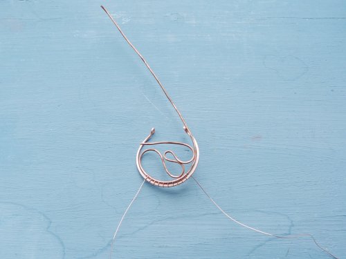 Oksana Truhan's Woven Wire Hoops - , Wire Weaving, Lashing, Wire Lashing, Loops, Wire Loop, Wrapped Wire Loop, Spirals, Wire Spiral, Spiral Wire Wrap, Oxidizing Wire, Oxidizing, Antiquing Wire, Antiquing, Wire Wrapping, Wrapping, Wire Wrapping Jewelry, Weaving, Wire Weaving, Weaving Wire, bend the wire