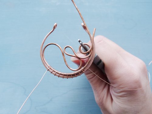 Oksana Truhan's Woven Wire Hoops - , Wire Weaving, Lashing, Wire Lashing, Loops, Wire Loop, Wrapped Wire Loop, Spirals, Wire Spiral, Spiral Wire Wrap, Oxidizing Wire, Oxidizing, Antiquing Wire, Antiquing, Wire Wrapping, Wrapping, Wire Wrapping Jewelry, Weaving, Wire Weaving, Weaving Wire, bend the wire