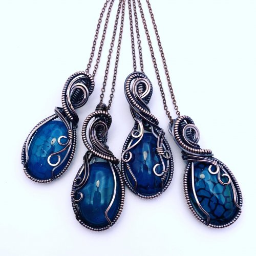 Kendra Austin's Classic Wire Wrapped Cabochon, Classic Wire Jewelry. Wire Wrapping, Wrapping, Wire Wrapping Jewelry. Wire wrapped cabochons are the bread and butter of many wire wrappers.