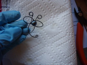 Judy Ellis's How to Use Liver of Sulfur - , General Education, Oxidizing Wire, Oxidizing, Antiquing Wire, Antiquing, Drying with a papertowel