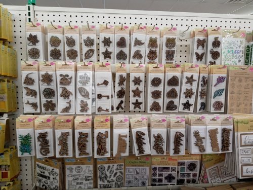Judy Larson's Making Lightweight Earrings with Unexpected Finds - , General Education, Design, ,  Lightweight Earrings 