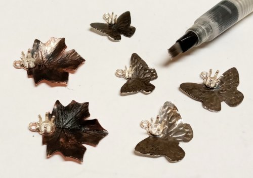 Judy Larson's Targeted Patina - How to use Black Max, General Education, Oxidizing Wire, Oxidizing, Antiquing Wire, Antiquing, sanding, filing, polishing, patinating specific areas