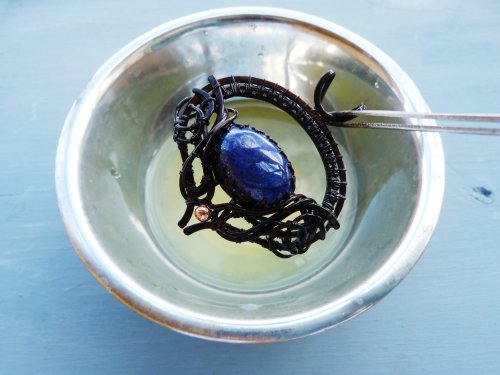 Oksana Truhan's Giving Your Copper Jewelry a Vintage Glow - , Contemporary Wire Jewelry, Oxidizing Wire, Oxidizing, Antiquing Wire, Antiquing, liver of sulfur